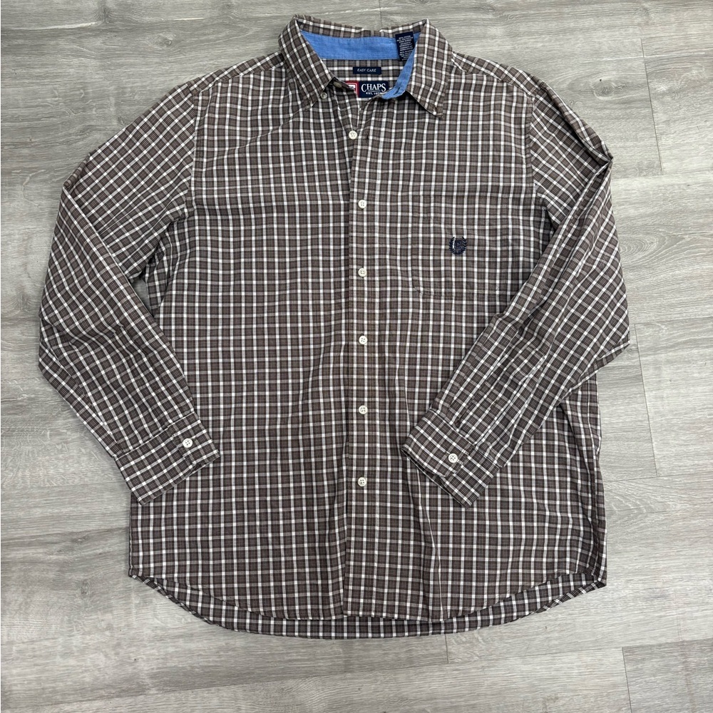 ☘️ Chaps Men's Brown Checkered Button Down Size Large